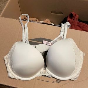 Vs lace dream angel push up bra  worn twice